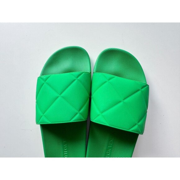 BOTTEGA VENETA Parakeet Green Rubber Intrecciato Pool Slides Sandals, Size 37 - Picture 7 of 16